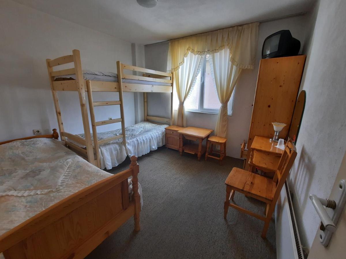 Guest House Zodiac Самоков Экстерьер фото