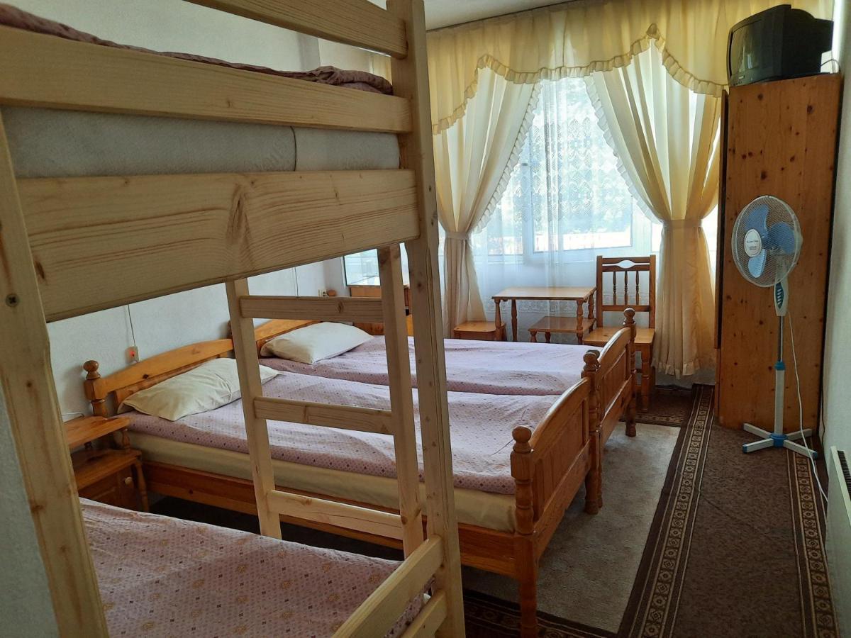 Guest House Zodiac Самоков Экстерьер фото