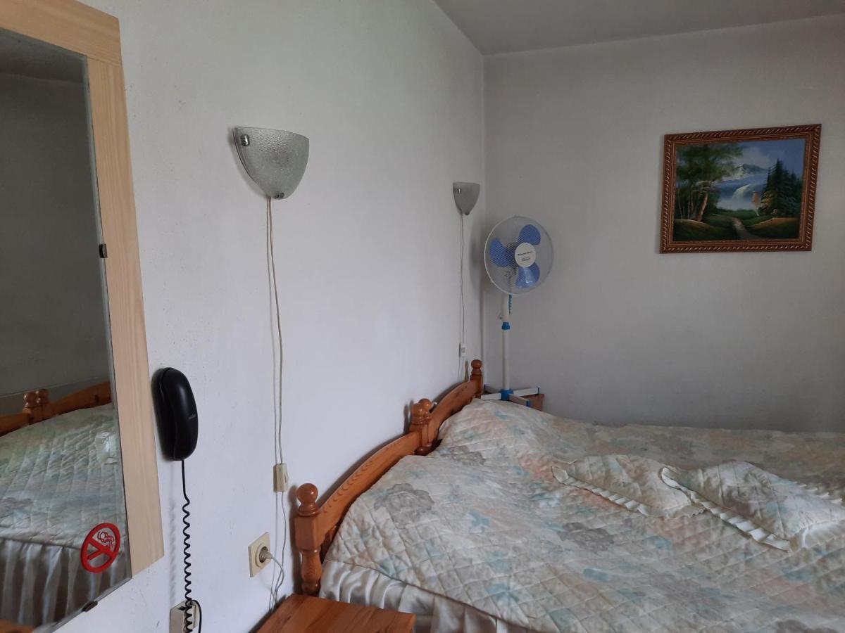 Guest House Zodiac Самоков Экстерьер фото